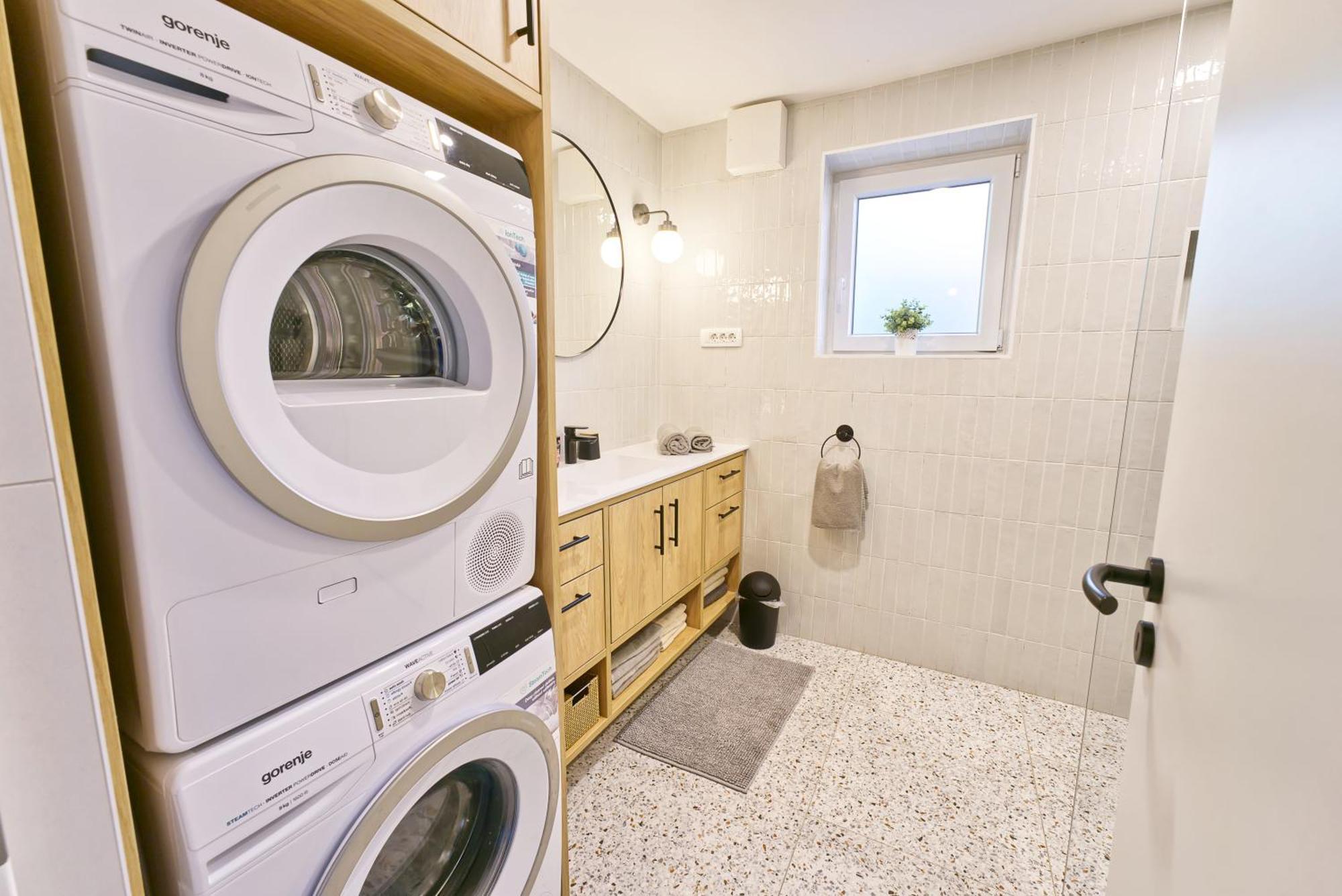 Castle Way Apartments Tamy Блед Екстериор снимка