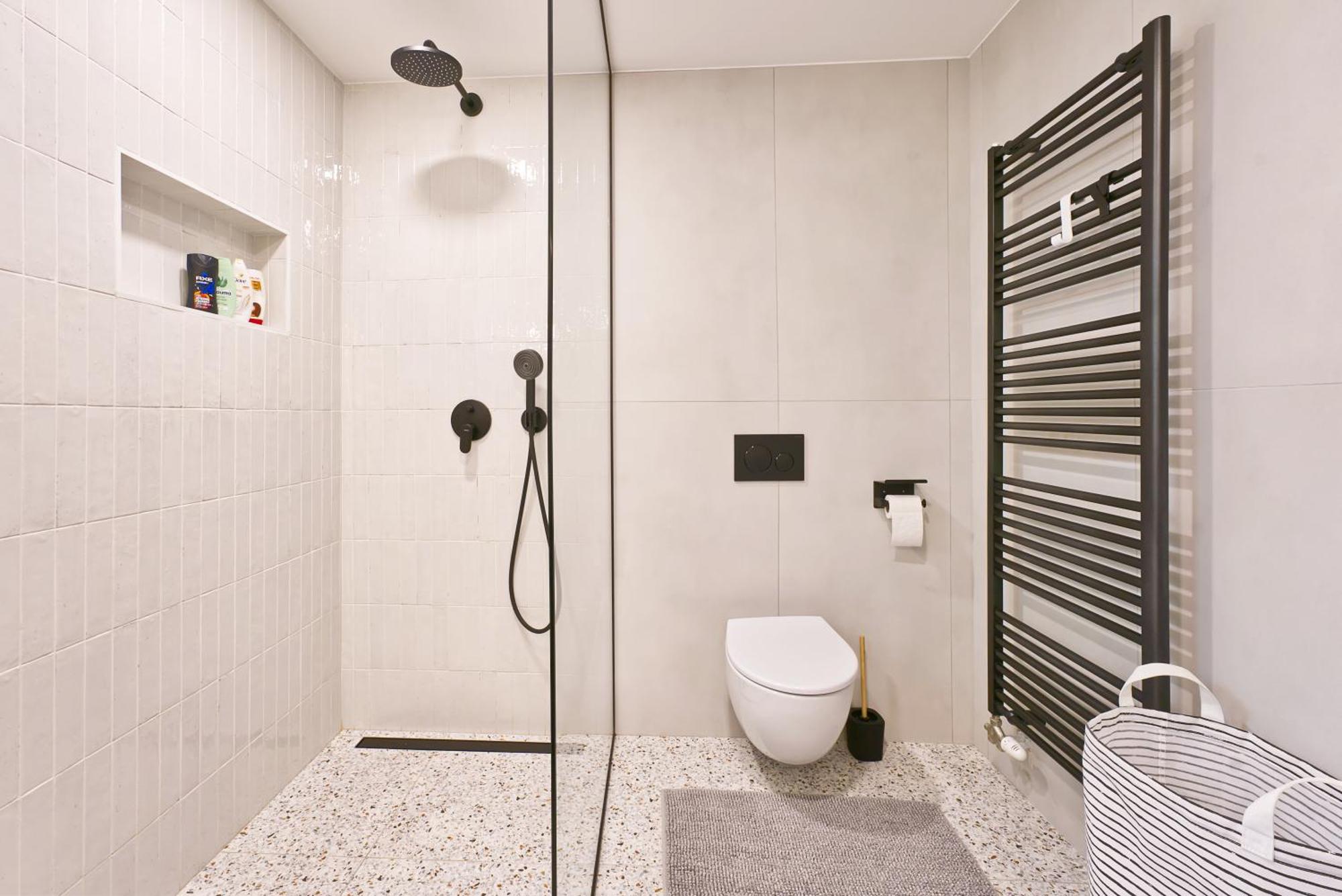Castle Way Apartments Tamy Блед Екстериор снимка